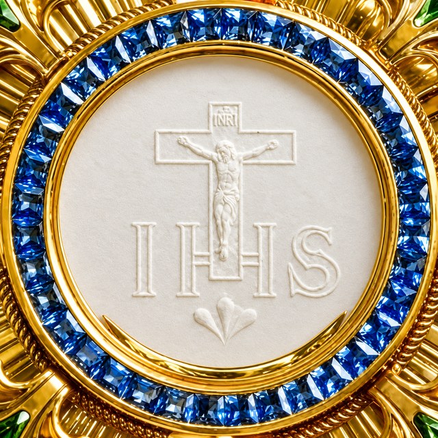 Damos la batalla en defensa de la Fe, a partir de las Enseñanzas de Jesucristo, de la Tradición de la Iglesia Católica Romana, de su Magisterio y de su Catecismo, entre otras fuentes.